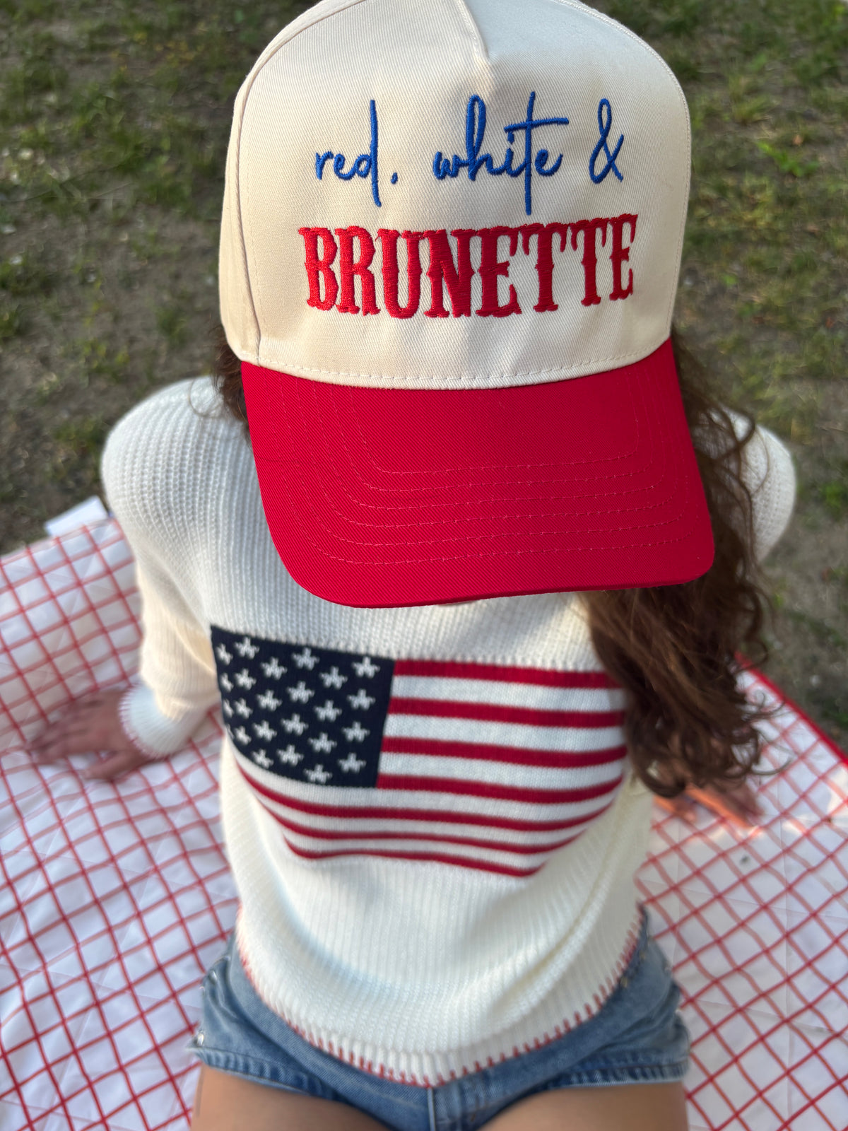 Brunette x 4th